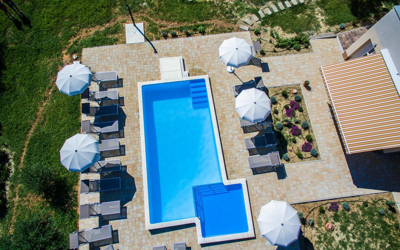 Apartments Viktorija 2 Baška Екстериор снимка
