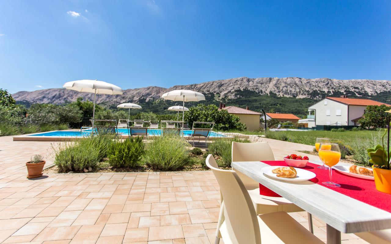 Apartments Viktorija 2 Baška Екстериор снимка