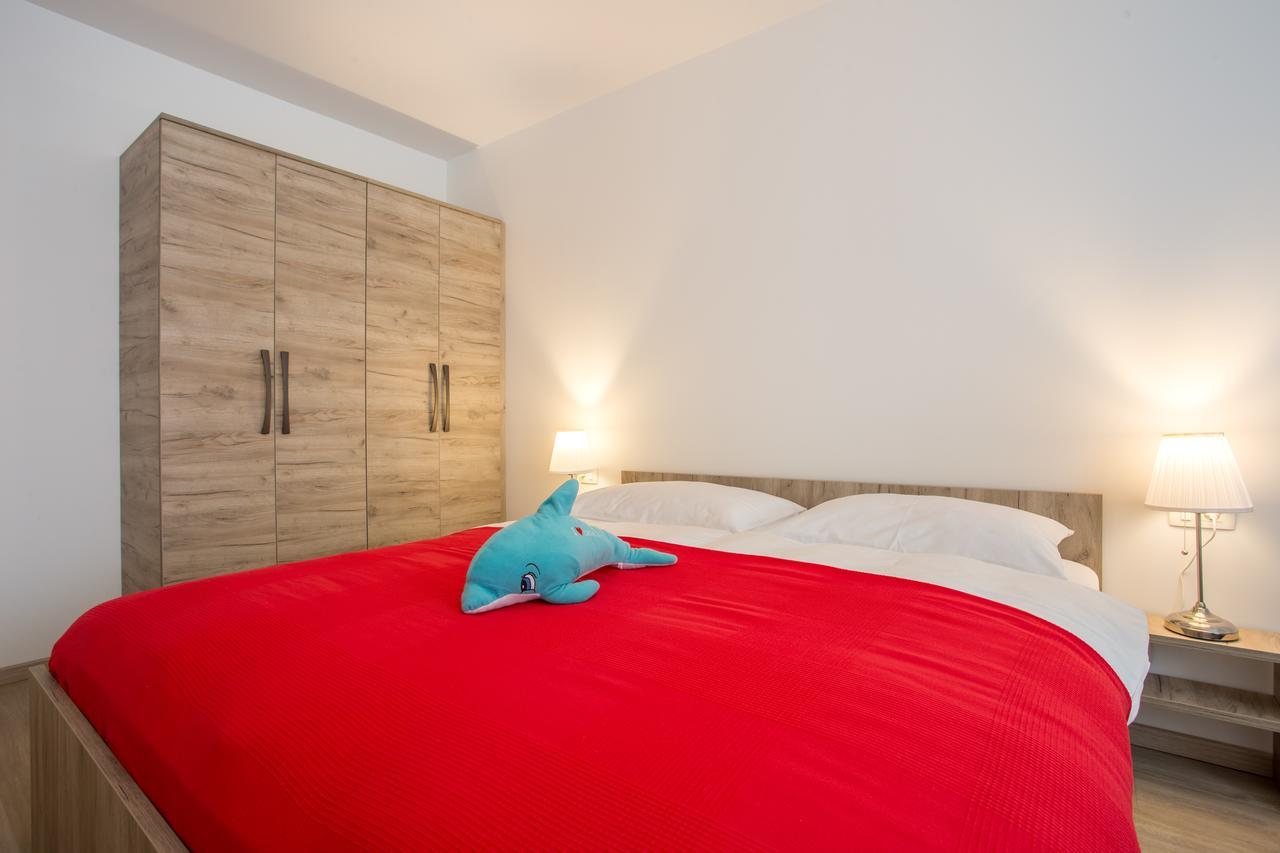 Apartments Viktorija 2 Baška Екстериор снимка