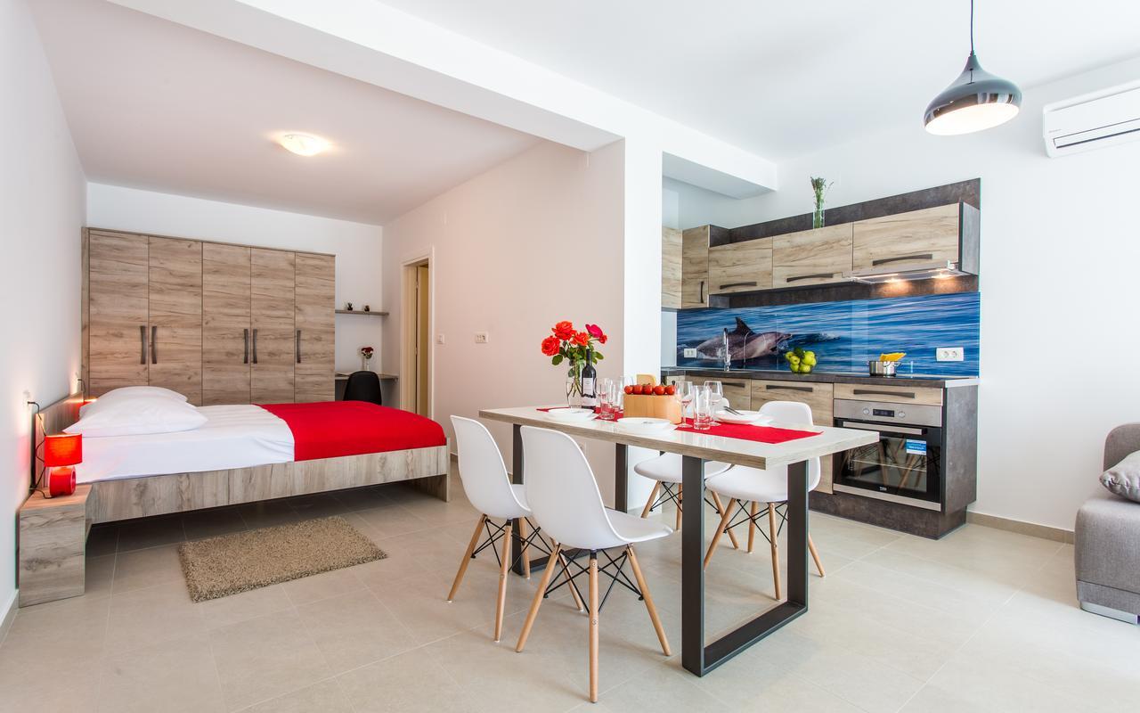 Apartments Viktorija 2 Baška Екстериор снимка