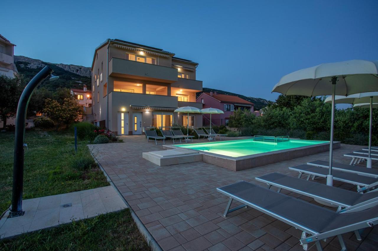Apartments Viktorija 2 Baška Екстериор снимка